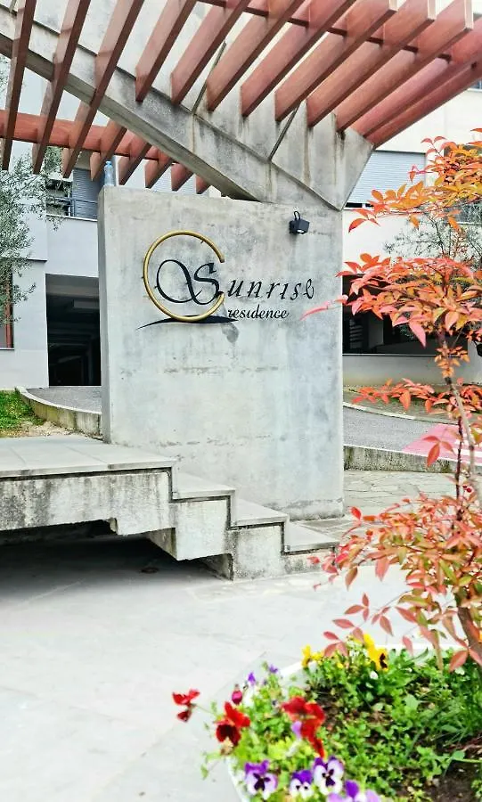 Limoni Luxury Residence Apartment Tirana 0*,